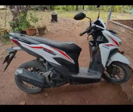 Jaul vario 125 harga 15500000 yg mnat bsa hub
