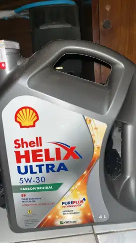 Oli Shell 5w 30. 4 liter baru segel