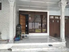 Rumah dan tanah buat usaha pinggir jalan tlatar sawangan