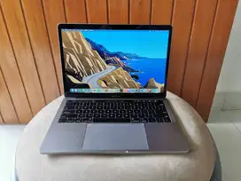 Macbook Pro 2018 13inch Core i5 8GB 256GB