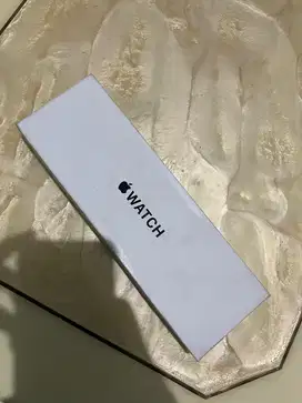 Apple watch se gen 2 44mm silver al denim Baru bukan bekas