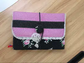 Al Quran Madina Shafana Pink Black Polkadot Ukuran B6 Terjemahan