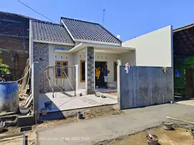 Rumah Cantik Gress Ready Di Banjarsari Solo