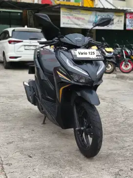 Dp 1jt KTP daerah Bi jelek bs kredit Vario 125 ISS keyless