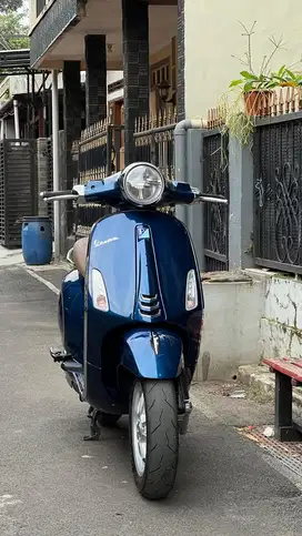 Jual vespa matic primavera 2023