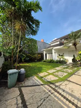 Rumah Terawat Lokasi Strategis di Pesanggrahan Jaksel
