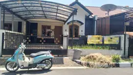 dijual rumah sangat strategis di dalam komplek tanjungsari antapani