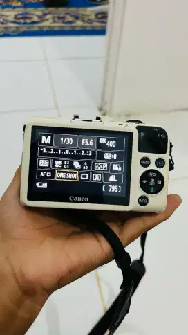 Kamera Canon M2 18-55mm White