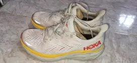 Sepatu joging / Running / lari /jalan HOKA CLIFTON 8