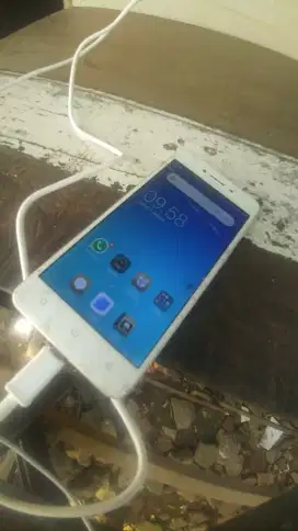 OPPO A37f Ram 2 4G