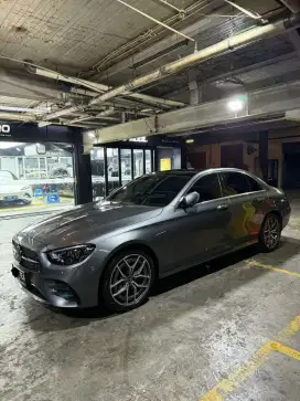 Mercedez Benz E300 LINE PANORAMiC