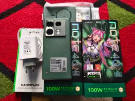 Infinix Note 40 Pro plus 5G 12/256GB