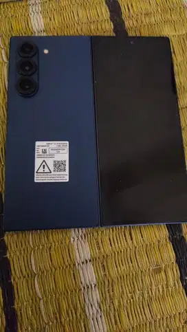Samsung Z Fold 6