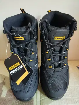 Safety Shoes / Sepatu Safety