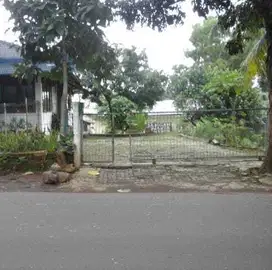 Tanah Pinggir Jalan dekat LRT Ciracas Jakarta Timur