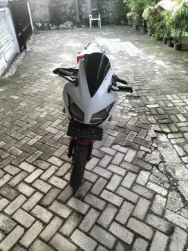 Honda CBR 150 k45