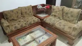 Sofa Bantal Meja Kaca Kayu Premium Harga Murah