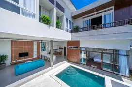 Villa Tropis Modern 4KT di Berawa Canggu