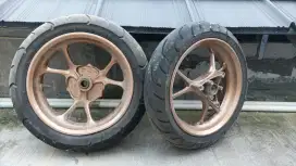 Dijual velg+ban yamaha nmax