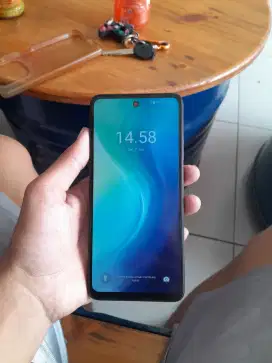 Itel p55 nfc 8+16 GB / 256 Gb Secnd Like new