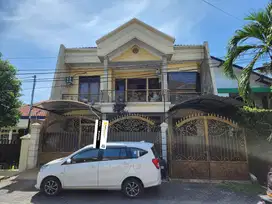 DIJUAL RUMAH KETINTANG BARU 2 LANTAI DEKAT UNESA