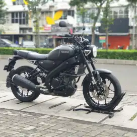 YAMAHA XSR 155 BLACK 2022 KM 10K PAJAK ON