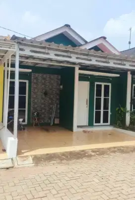 Rumah Angsana foresthill
