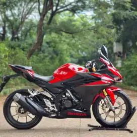 HONDA NEW CBR 150R ABS 2023 KM 4K PAJAK HIDUP