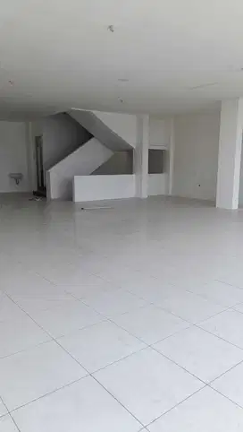 Dijual ruko gandeng 2 dan 3 lantai di pinggir jalan raya serpong