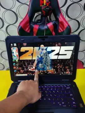 Laptop dell rugged touchscreen