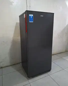 KULKAS AQUA 180L