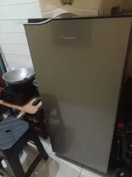 kulkas panasonic mulus no minus