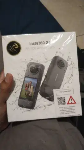 INSTA360 X4 FULL SET 8K ACTION CAMERA