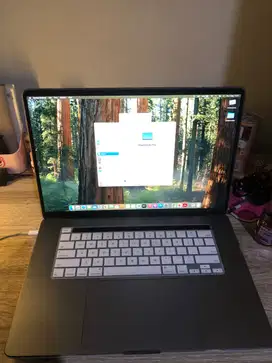 Macbook Pro 2019 Touch Bar i9 2,3 GHz 16DDR4/1TB