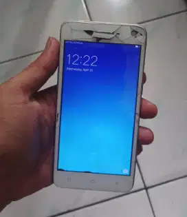 Oppo a37 2/16 minus lupa pin sama tc retak lancar