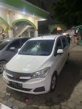 Mobil Second Wuling Confero 1.500cc Tahun 2018 surat lengkap
