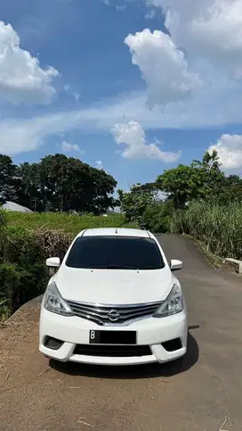 Dijual Grand Livina SV Manal 2013