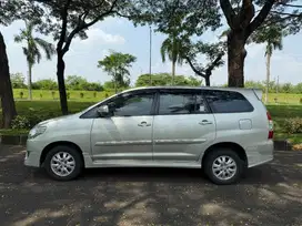 Toyota Kijang Innova G Luxury 2.0 M/T 2012