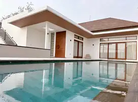 JUAL VILLA MODERN, BERAWA ,CANGGU, KUTA UTARA