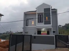 Rumah elegant dengan City view