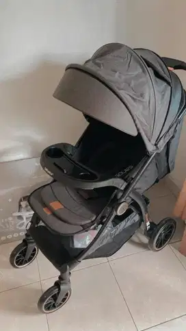 Jual stroller bayi merk babyelle