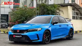 Honda Civic Type R FL5 315HP 2.0 Turbo Racing Blue On Red NIK 2023