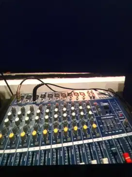 Mixer DSP 20 Channel