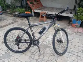 Jual sepeda gunung polygon xtrada 4.0
