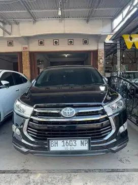 Toyota Kijang Innova Venturer 2.0 Bensin A/T 2019