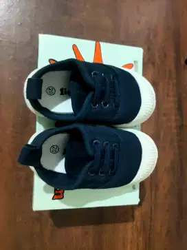 Sepatu anak laki-laki 0-1 tahun