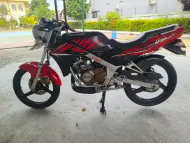 Kawasaki ninja ss zebra merah