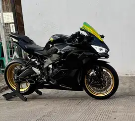 KAWASAKI ZX25R 2023 KONDISI ISTIMEWA