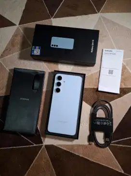 Samsung s24 FE 8/256gb Sein