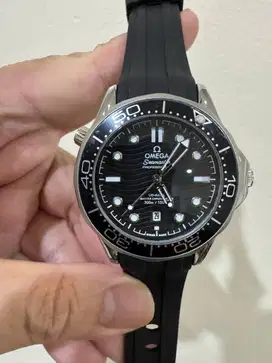 JAM TANGAN PRIA OMEGA SEAMASTER 300M RUBBER BLACK AUTOMATIC SPR QUALTY